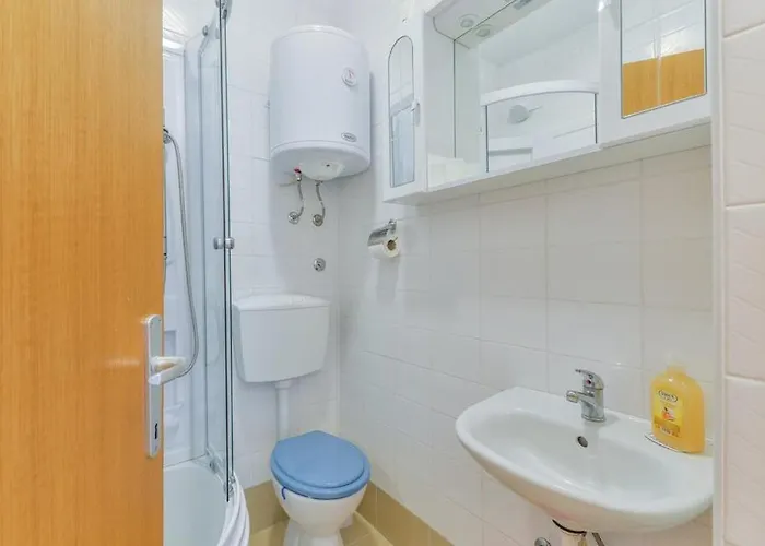 Vugec, - Pag Apartamento Povljana